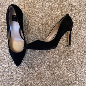 White House Black Market heels size 9. Square heels makes them very comfortable